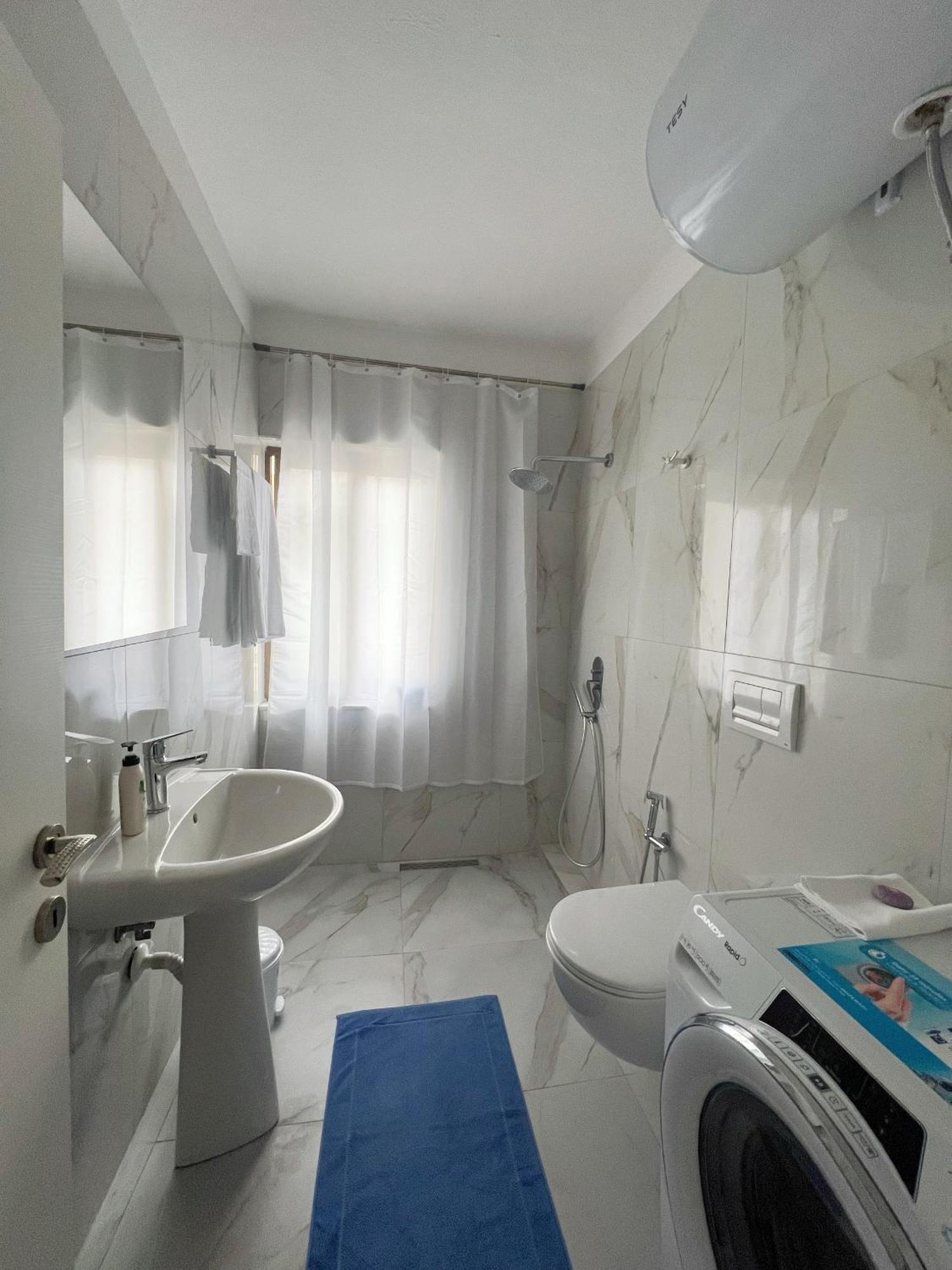Central City Apartment Tirana Extérieur photo